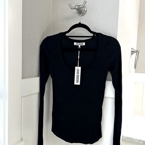 NWT JOAH BROWN HENLEY LONG SLEEVE M/L BLACK
